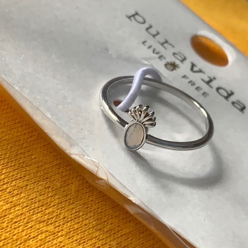 NWT Pura Vida Silver Pineapple Ring